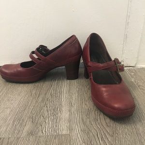 Maroon Double Strap Clark’s Artisan Heels